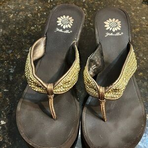 Cute Yellow Box sandals